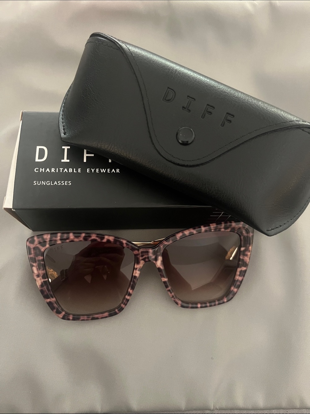 DIFF Eyewear Becky II in Leopard